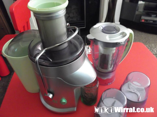 Attached picture Rosemary Conley juicer.jpg